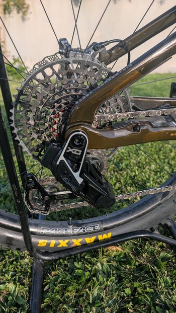 Used Orbea WILD M20 2025 2025 Mountainbike, Orange — image 14 of 20
