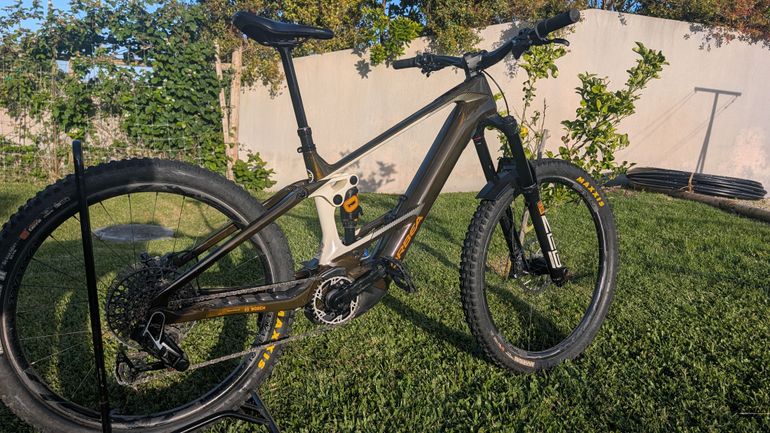 Used Orbea WILD M20 2025 2025 Mountainbike, Orange — image 20 of 20