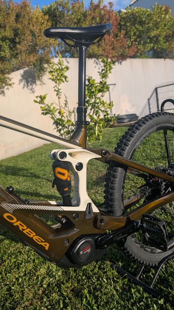 Used Orbea WILD M20 2025 2025 Mountainbike, Orange — image 6 of 20