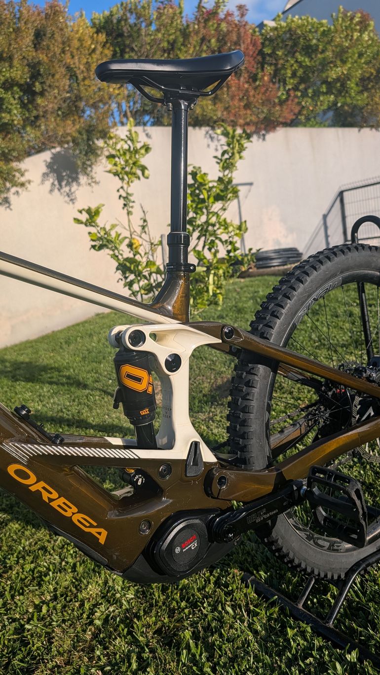 Used Orbea WILD M20 2025 2025 Mountainbike, Orange — image 6 of 20