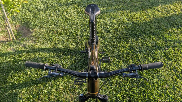 Used Orbea WILD M20 2025 2025 Mountainbike, Orange — image 8 of 20