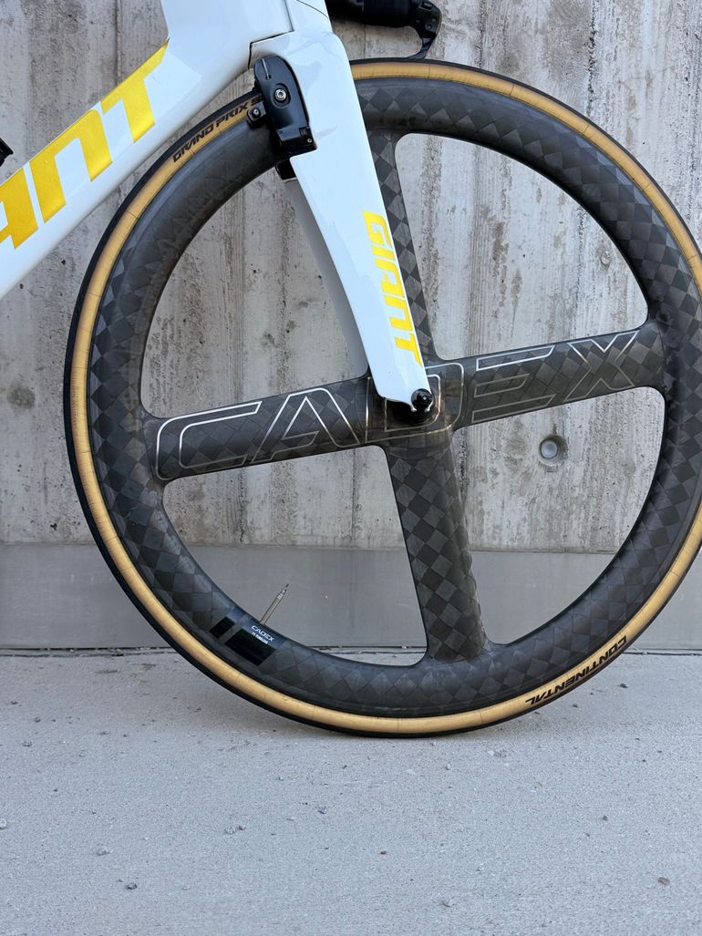 Used Giant Trinity Shimano Ultegra Di2 2022 Road & Gravel — image 3 of 6