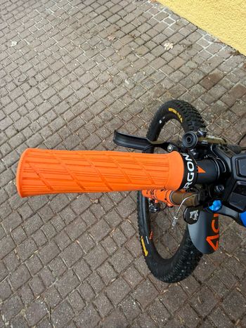 Used CUBE STEREO HYBRID 140 HPC, ACTIONTEAM 750 2023 2023 Mountainbike — image 5 of 8