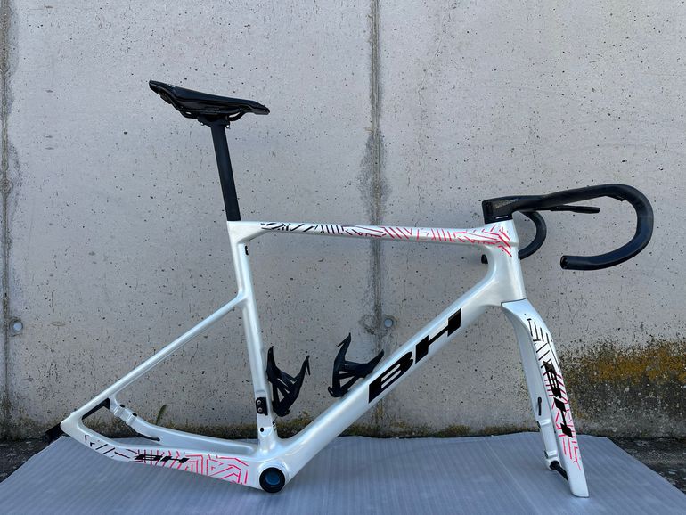 Used BH Bikes Ultralight Frameset 2025 Road & Gravel, White — image 1 of 17