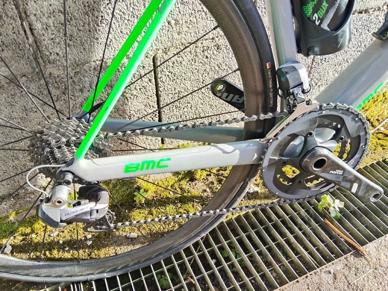 Used BMC BMC Custom Shimano Dura Ace Di2 2017 Road & Gravel — image 2 of 3
