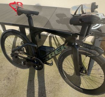 Used Trek Trek SpeedConcept SLR9 2025 Road & Gravel, Black — image 2 of 3
