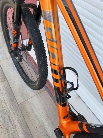 Used Giant Xtc Shimano Deore XT 2019 Mountainbike, Orange — image 12 of 16