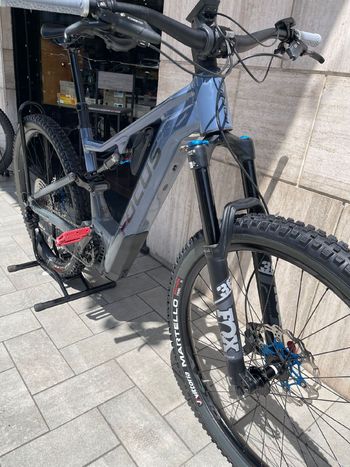 Used Focus JAM ² 6.8 2023 2023 Mountainbike, Hellgrau, 29 — image 4 of 5