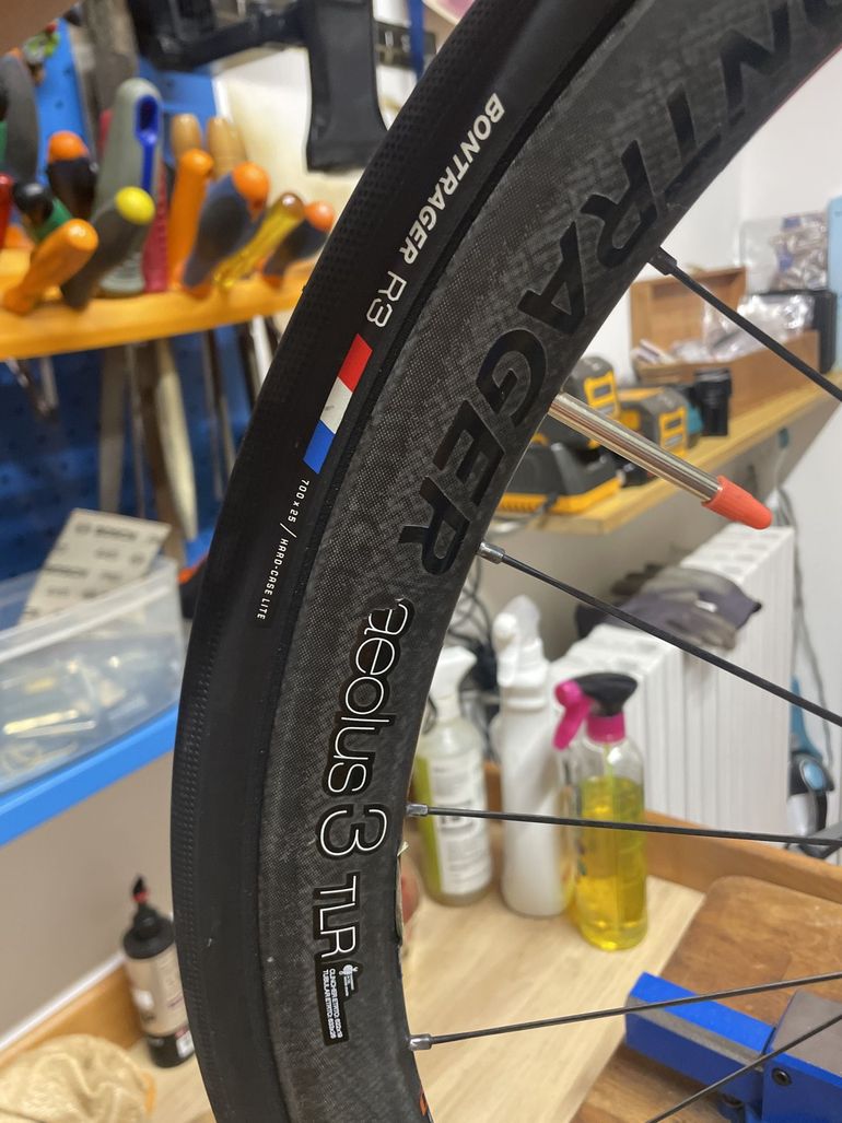 Trek Émonda SLR 7 Disc 2019 2019 Road & Gravel d'occasion — image 10 sur 12