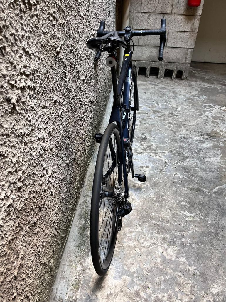 Used Giant TCR Advanced Disc 1 Pro Compact 2024 2024 Road & Gravel — image 4 of 6