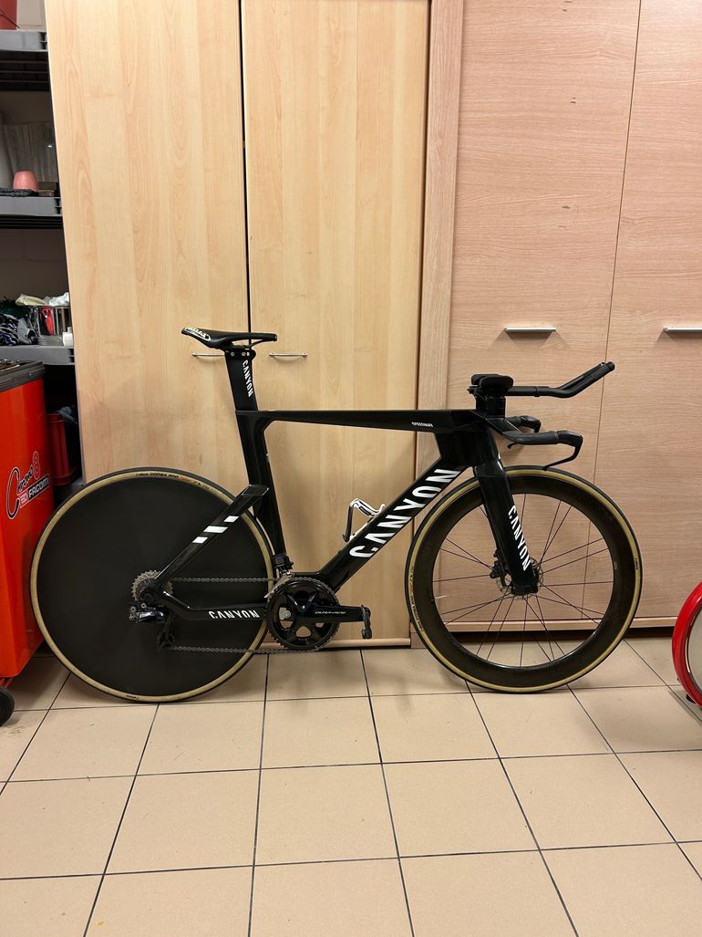 Used Canyon Speedmax CFR TT DISC 2021 2021 Road & Gravel — image 1 of 6