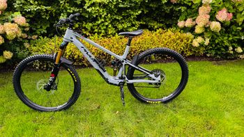 Used Pivot SHUTTLE SL Pro X0 Eagle Transmission 2024 2024 Mountainbike — image 5 of 8