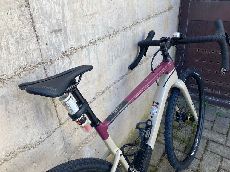 Used Cannondale Topstone Carbon 3 2024 2024 Road & Gravel, Light Gray — image 2 of 5