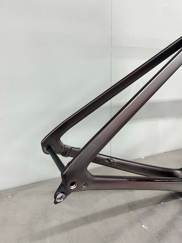 Used Specialized Tarmac SL7 Frameset 2023 Frameset 2023 Road & Gravel, Black — image 4 of 5