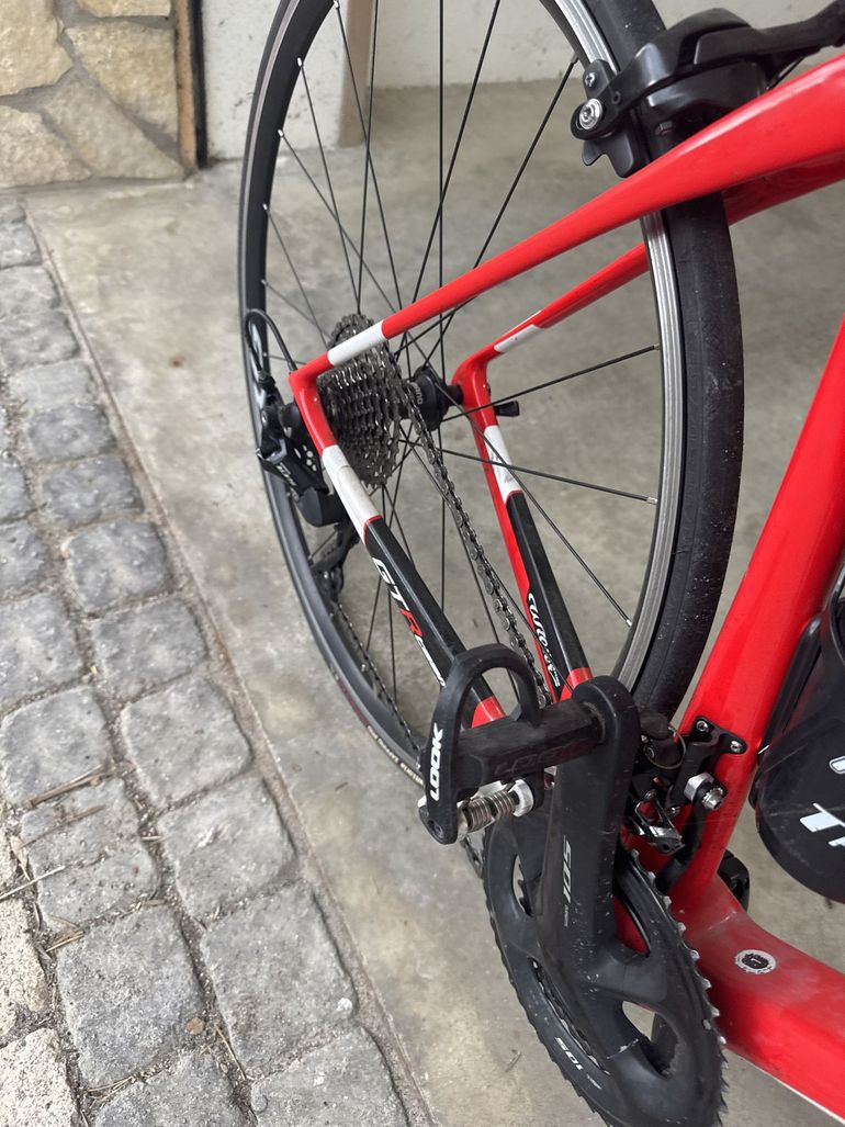 Used Wilier Gtr team Shimano 105 2019 Road & Gravel, Red — image 8 of 11
