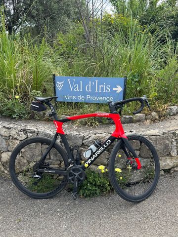 Used Pinarello Dogma Shimano Ultegra Di2 2022 Road & Gravel, Red — image 3 of 3