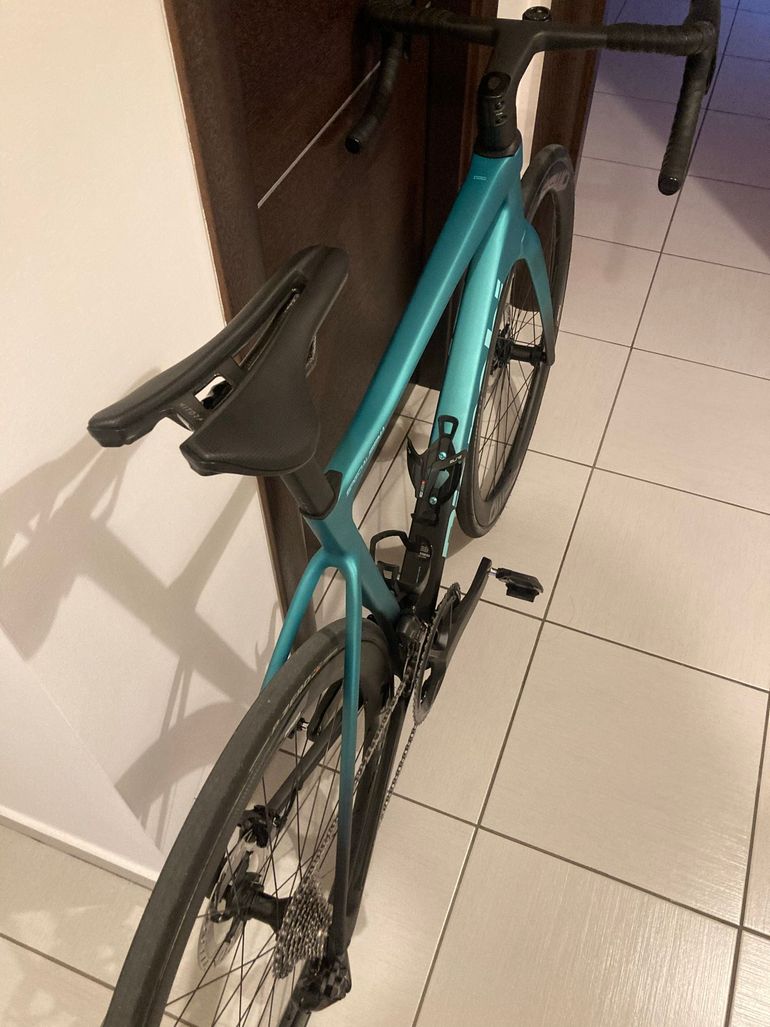 Used Bianchi Specialissima PRO Ultegra Di2 2025 2025 Road & Gravel, Verde — image 15 of 19