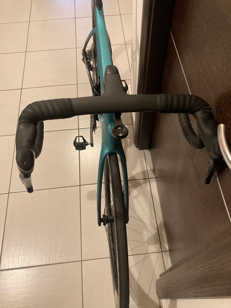Used Bianchi Specialissima PRO Ultegra Di2 2025 2025 Road & Gravel, Verde — image 18 of 19