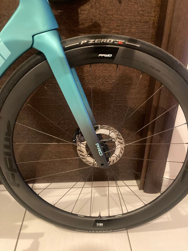 Used Bianchi Specialissima PRO Ultegra Di2 2025 2025 Road & Gravel, Green — image 22 of 24