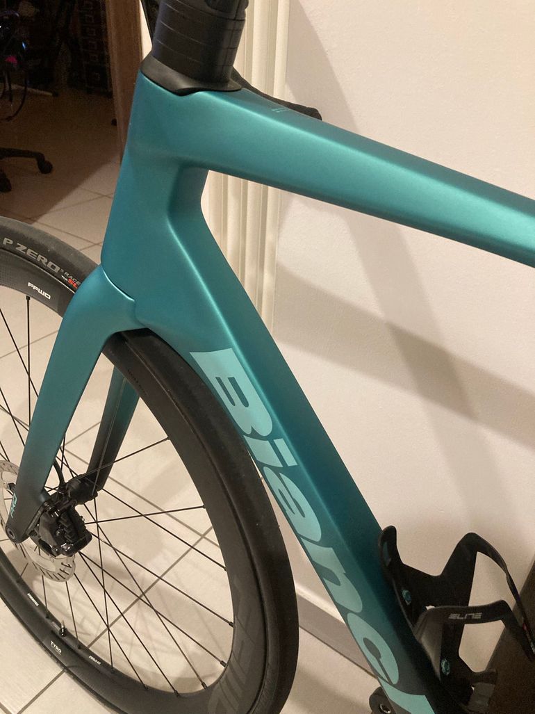 Used Bianchi Specialissima PRO Ultegra Di2 2025 2025 Road & Gravel, Verde — image 7 of 19
