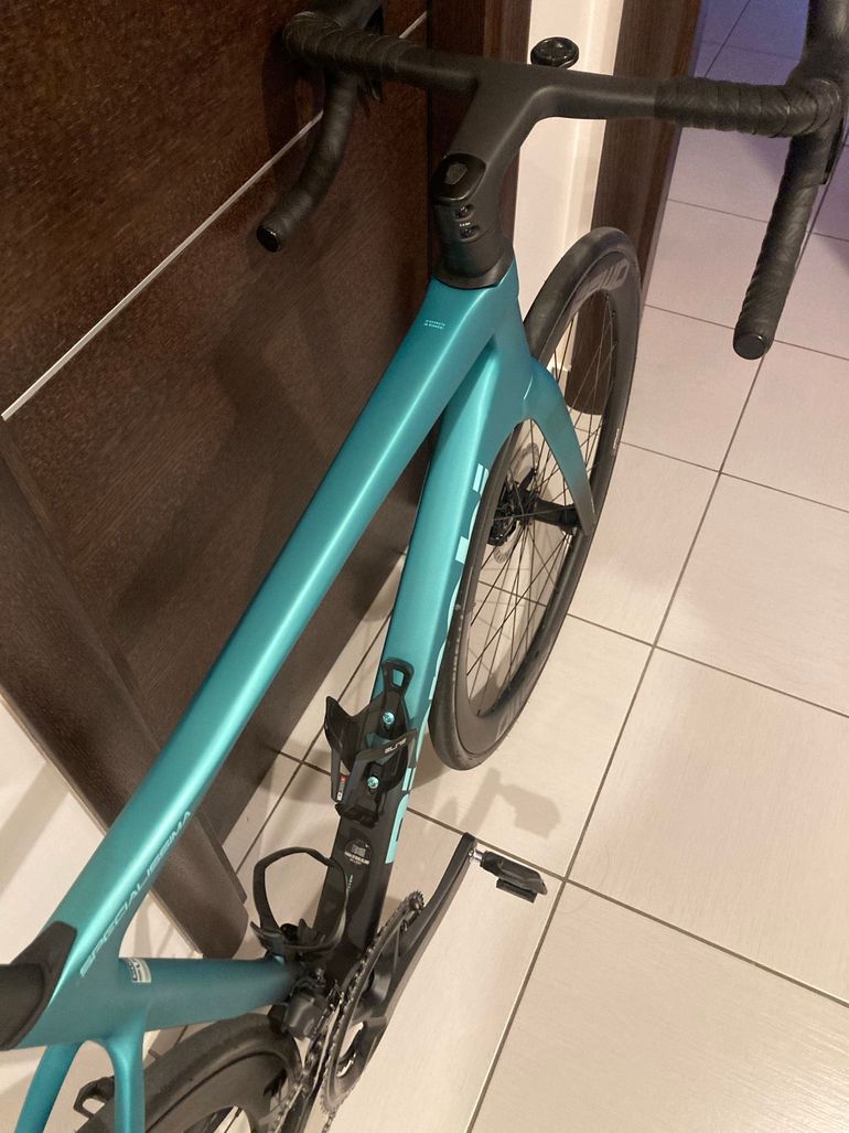 Used Bianchi Specialissima PRO Ultegra Di2 2025 2025 Road & Gravel, Verde — image 14 of 19
