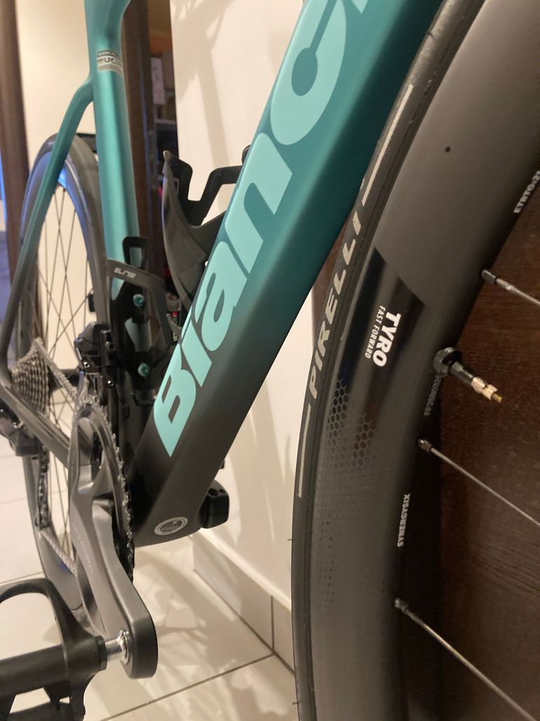 Used Bianchi Specialissima PRO Ultegra Di2 2025 2025 Road & Gravel, Verde — image 17 of 19