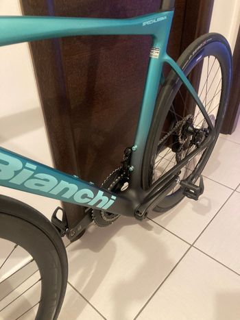 Used Bianchi Specialissima PRO Ultegra Di2 2025 2025 Road & Gravel, Green — image 17 of 24