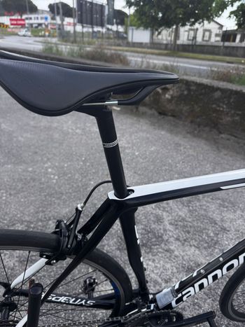 Used Cannondale Synapse Carbon Tiagra 2017 2017 Road & Gravel, Weiß — image 8 of 9