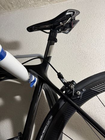 Used Giant TCR Advanced SL 2 2020 2020 Road & Gravel, Black — image 7 of 9