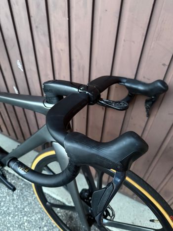 Used Enve Melee 2024 2024 Road & Gravel, Light Gray — image 4 of 8