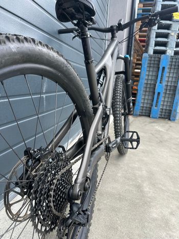 Used Specialized Stumpjumper Comp Alloy - SRAM NX Eagle, Fox Rhyhm 2022 2022 Mountainbike, Green, 29 — image 4 of 4