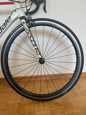 Tweedehands Cannondale CAAD12 Ultegra 2017 2017 Road & Gravel — afbeelding 7 van 11