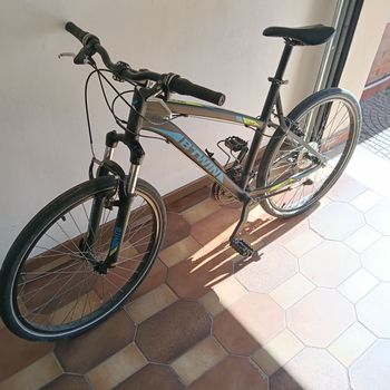 Used DECATHLON B-TWIN ROCKRIDER 340 2017 Mountainbike — image 2 of 5