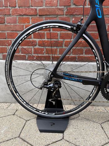 Used Pinarello Dogma Campagnolo Chorus 2024 Road & Gravel, Black — image 2 of 14
