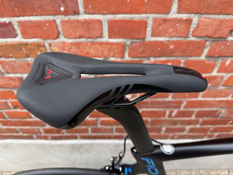 Used Pinarello Dogma Campagnolo Chorus 2024 Road & Gravel, Black — image 9 of 14