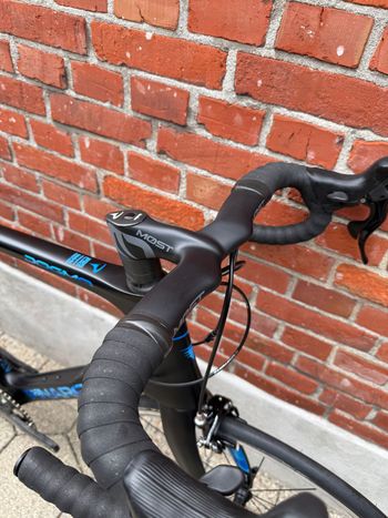 Used Pinarello Dogma Campagnolo Chorus 2024 Road & Gravel, Black — image 7 of 14