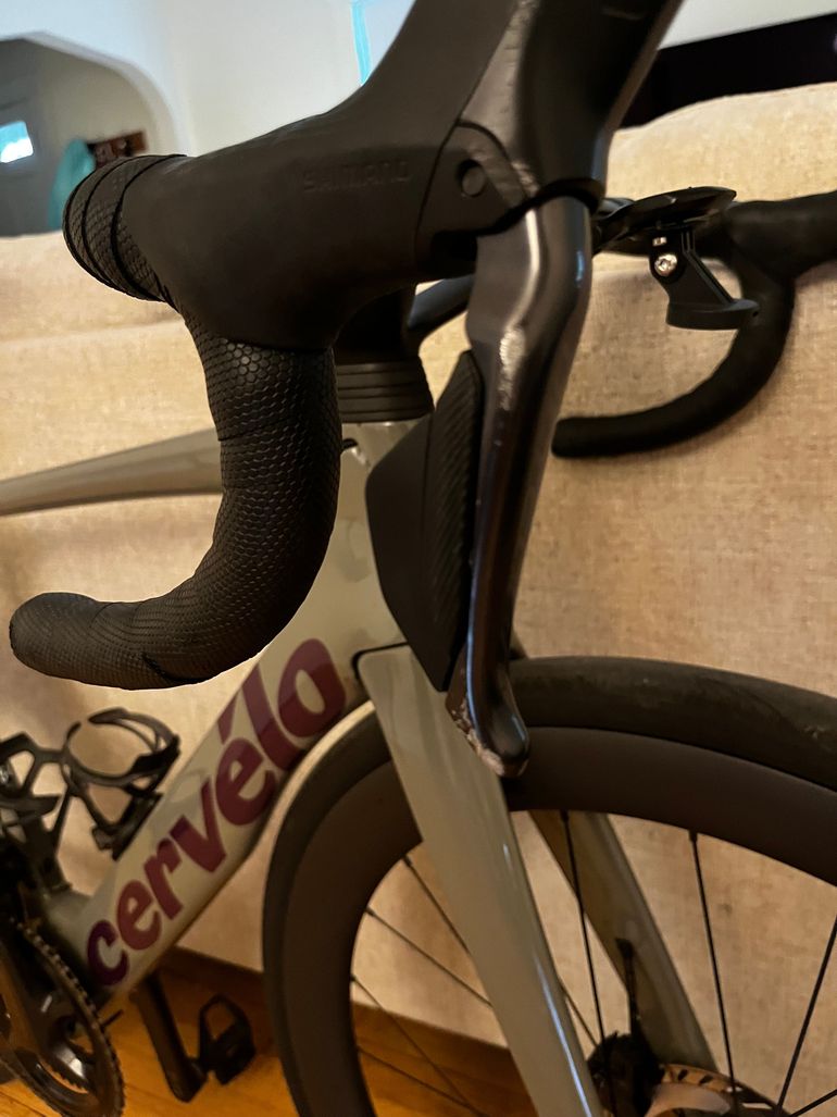 Used Cervélo S5 Shimano Ultegra Di2 2025 Road & Gravel, Light Gray — image 9 of 9
