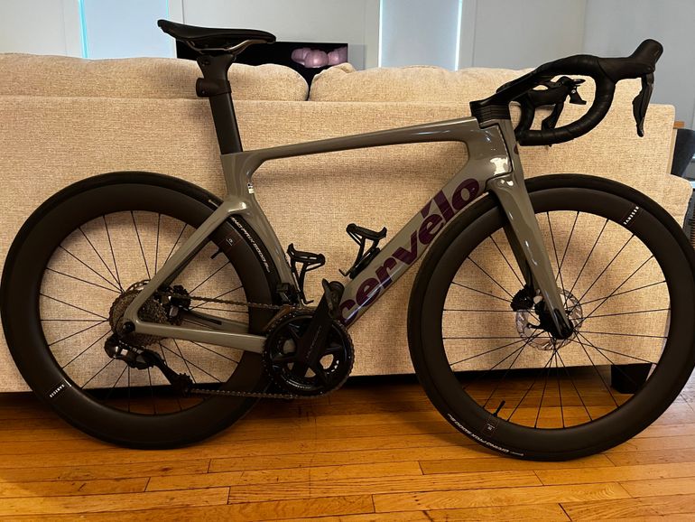 Used Cervélo S5 Shimano Ultegra Di2 2025 Road & Gravel, Light Gray — image 2 of 9