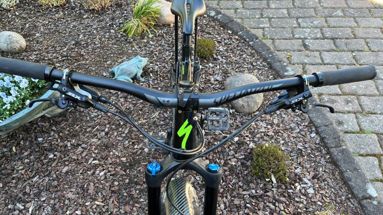 Used Specialized Men's Stumpjumper Comp Carbon 29 2019 2019 Mountainbike — image 8 of 12