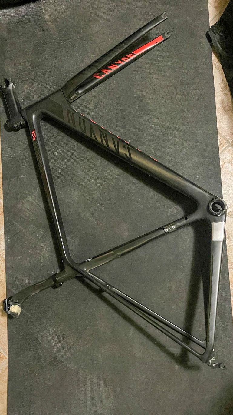 Used Canyon Ultimate Frameset 2015 Road & Gravel, Black — image 3 of 8