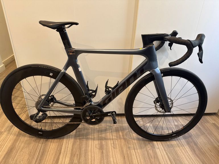 Used Giant Propel Advanced 1 2023 2023 Road & Gravel, Light Gray — image 6 of 6