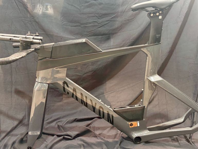 Used Canyon Speedmax CF 8 Di2 2026 Frameset 2026 Road & Gravel, Light Gray — image 5 of 6