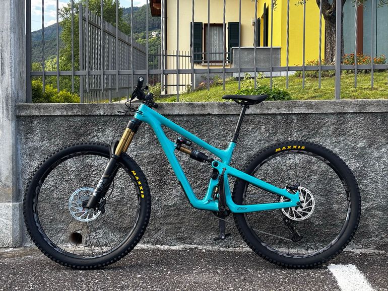 Used Yeti SB150 T1 2021 2021 Mountainbike — image 2 of 9