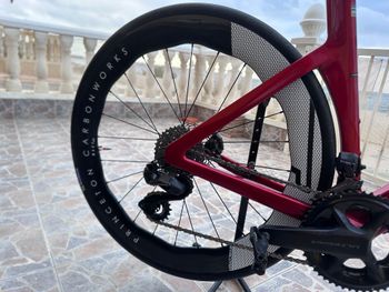 Used Canyon Aeroad CF SLX 8 Di2 Speed 2025 2025 Road & Gravel — image 7 of 8