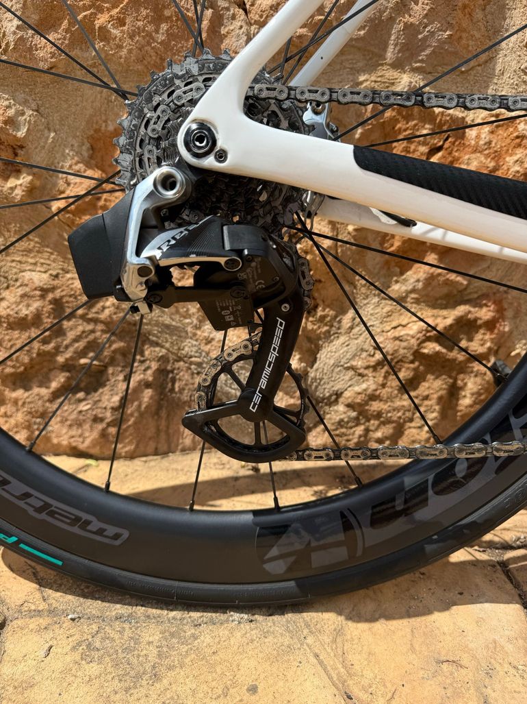 Used BH BH G8 Carbono SRAM 12v Tope Gama Vision 55 Cerámicos Ceramic Speed 2023 Road & Gravel — image 6 of 9