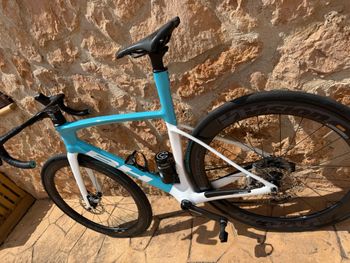 Used BH BH G8 Carbono SRAM 12v Tope Gama Vision 55 Cerámicos Ceramic Speed 2023 Road & Gravel — image 3 of 9