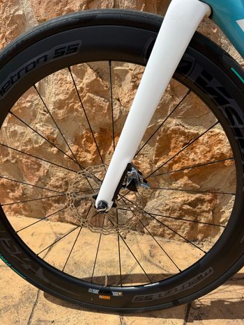 Used BH BH G8 Carbono SRAM 12v Tope Gama Vision 55 Cerámicos Ceramic Speed 2023 Road & Gravel — image 4 of 9