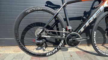 Brugt Trek Émonda SL 7 2024 Road & Gravel — billede 3 af 7