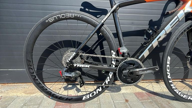Used Trek Émonda SL 7 2024 Road & Gravel, Orange — image 3 of 7
