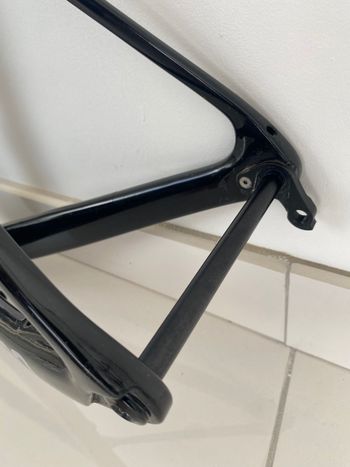 Used Factor OSTRO VAM 2.0 ICON BLUE REPLICA TEAM PRO Frameset 2025 Road & Gravel — image 8 of 9